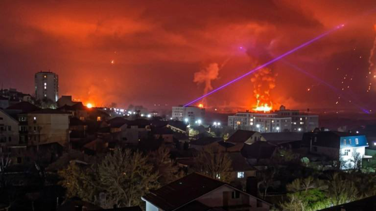 VIDEO Ovo je naftni terminal u ruskom gradu nakon ukrajinskog napada
