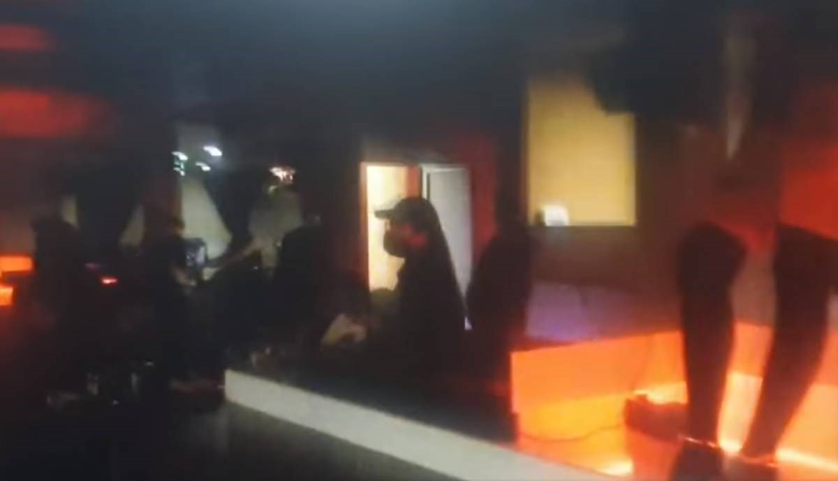 VIDEO Snimljeno uhićenje prostitutki u Banjoj Luci, lokal objavljivao fotke na Fejsu