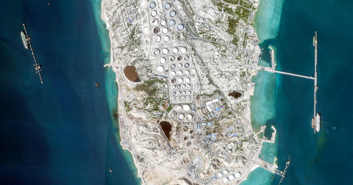 SAD šalje više marinaca nego što se mislilo? Iran objavio što će nakon udara na otok