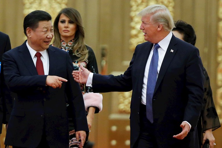 Trump čeka da ga Xi nazove i zatraži dogovor. Kinezi odgovaraju: To se neće dogoditi