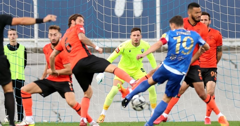 LOKOMOTIVA - ŠIBENIK 1:1 Salomon fantastično pogodio za deveti remi Šibenika