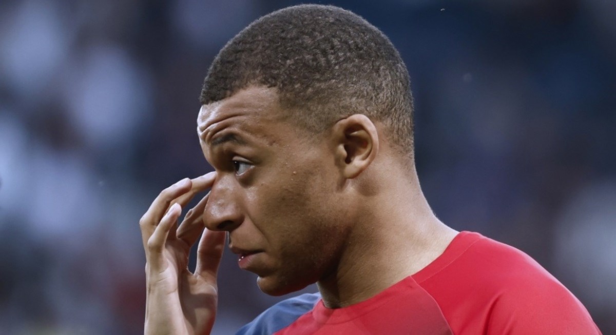 PSG krenuo po zamjenu za Mbappea. Nudi 80 milijuna eura i skupog napadača