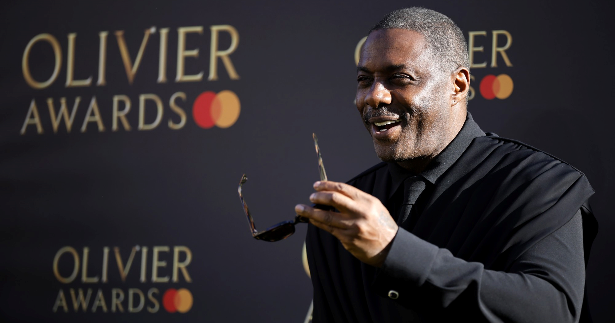 Idris Elba otkrio razlog zašto je skoro ostao bez titule viteza: "Malo je sramotno"