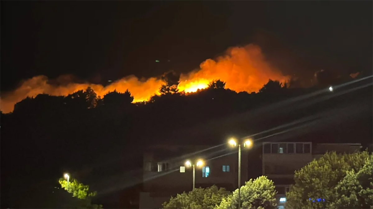 Požar na dubrovačkoj Gorici lokaliziran, sumnja se na pirotehniku