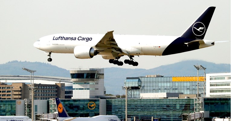 Lufthansa: Stanje se pogoršava, mičemo 150 aviona iz flote, bit će još otkaza