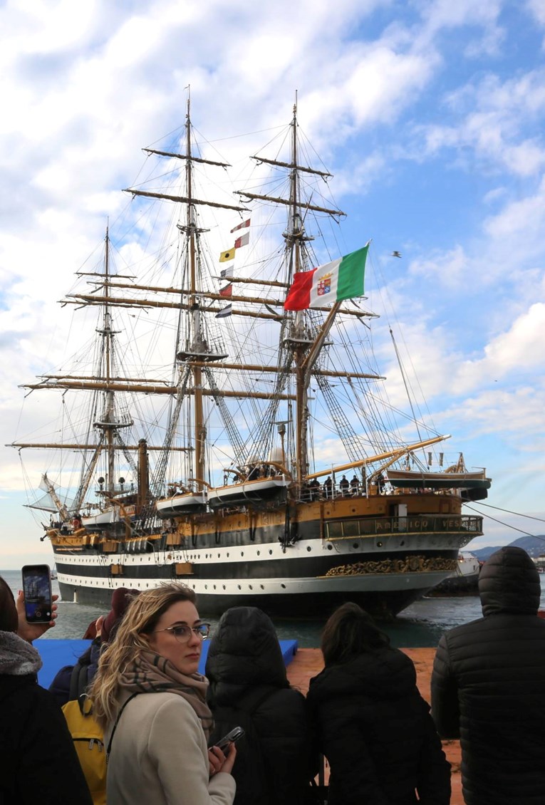 U Trst uplovio "najljepši brod na svijetu", jedrenjak Amerigo Vespucci