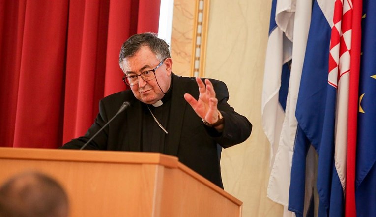 Kardinal Puljić pozvao katolike da ostanu privrženi BiH kao svojoj domovini