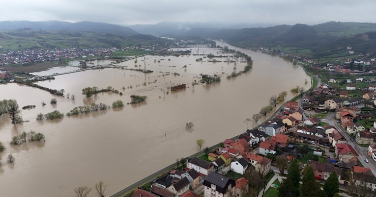 Vodostaji pali za više od pola metra, stanje se poboljšava