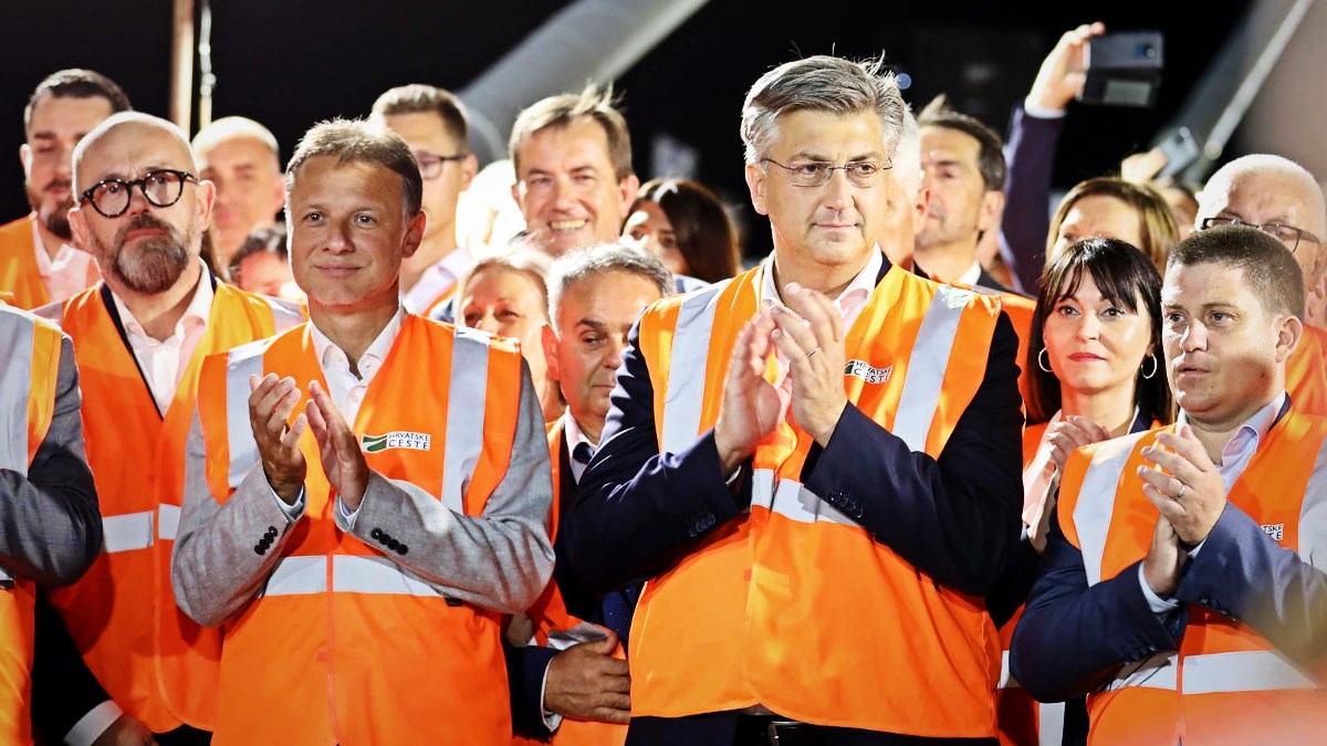 Plenković: Nije istina da branitelji nisu pozvani na otvaranje Pelješkog mosta
