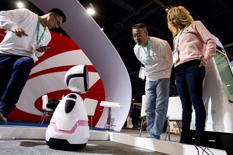 Prošle godine pala je isporuka robota po svijetu
