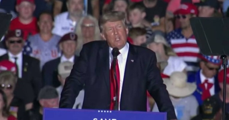 VIDEO Trump na prvom velikom skupu nakon izbora: Ja sam pravi pobjednik