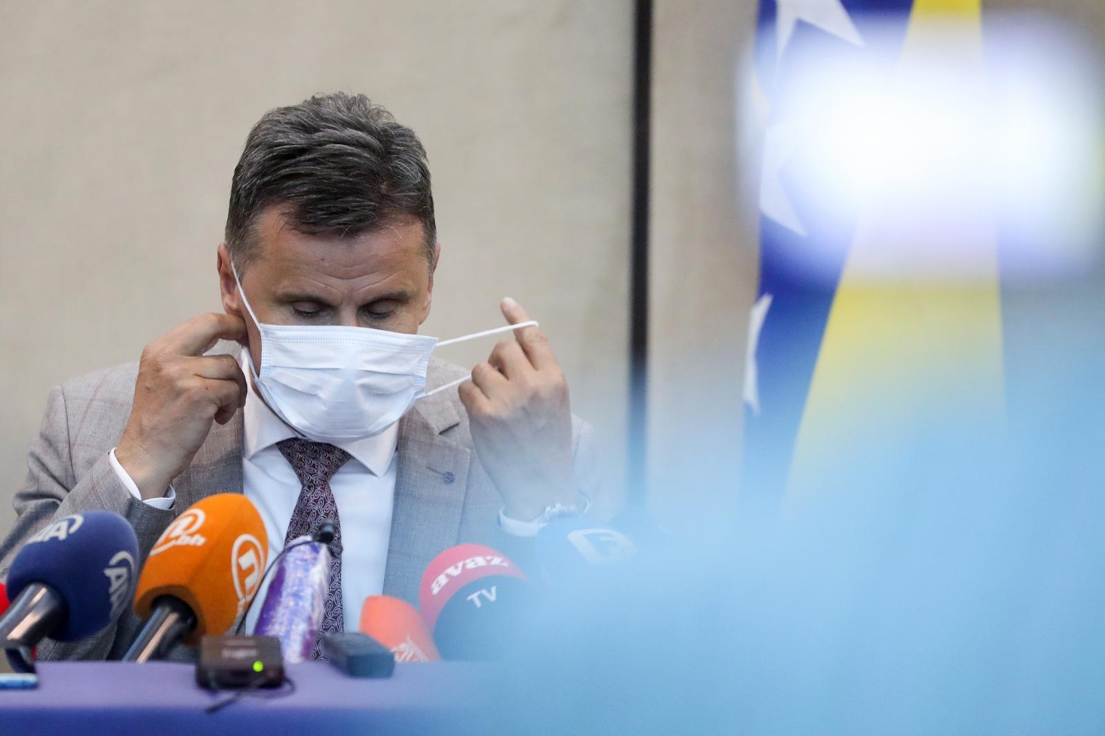 Premijer Federacije BiH ima koronavirus