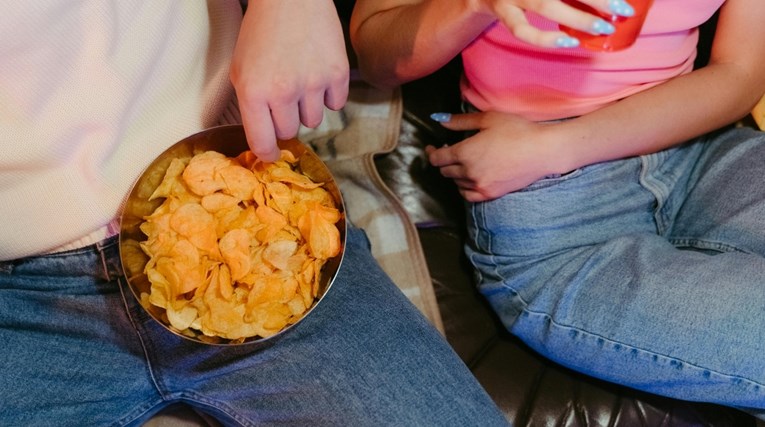 Nutricionisti: Ako želite vitku liniju, izbjegavajte dvije vrste hrane