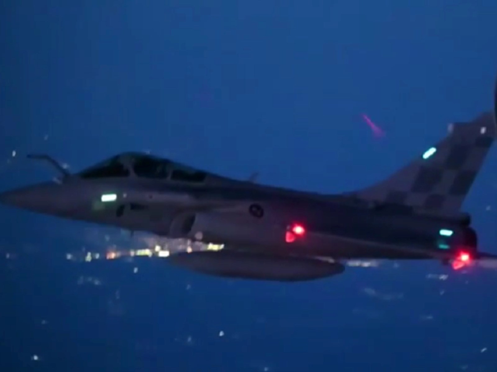 VIDEO Zajedno letjeli hrvatski Rafalei i američki bombarderi
