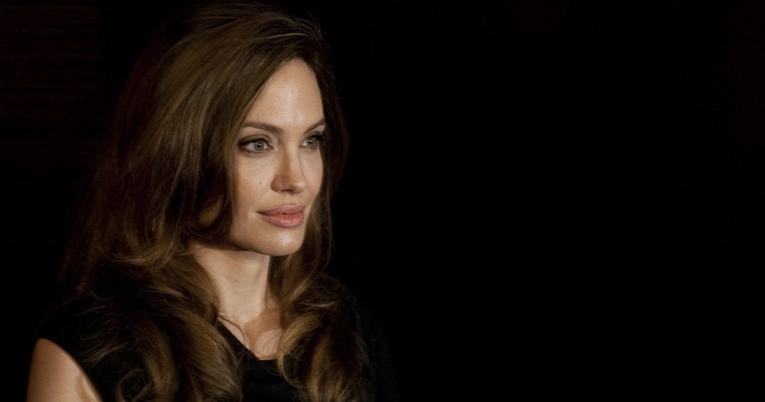 Angelina Jolie otkrila omiljenu 18 + scenu u karijeri: "Bilo mi je najbolje ikad"