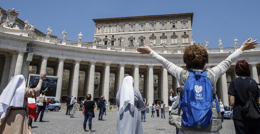 Građani ponovno na Trgu svetog Petra, Papa pozvao na zaštitu okoliša