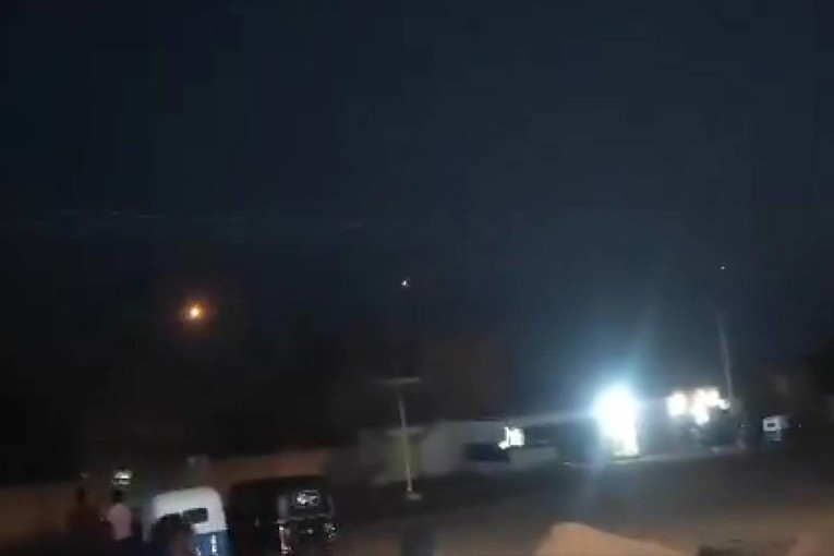 Dron pogodio glavni grad Sudana. Poginulo troje male djece