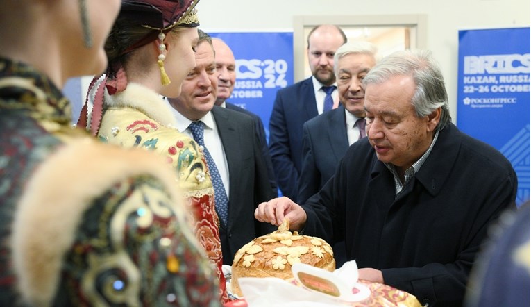 Šef UN-a stigao na summit Putinovog i Xijevog saveza. Ukrajina: Pogriješio je