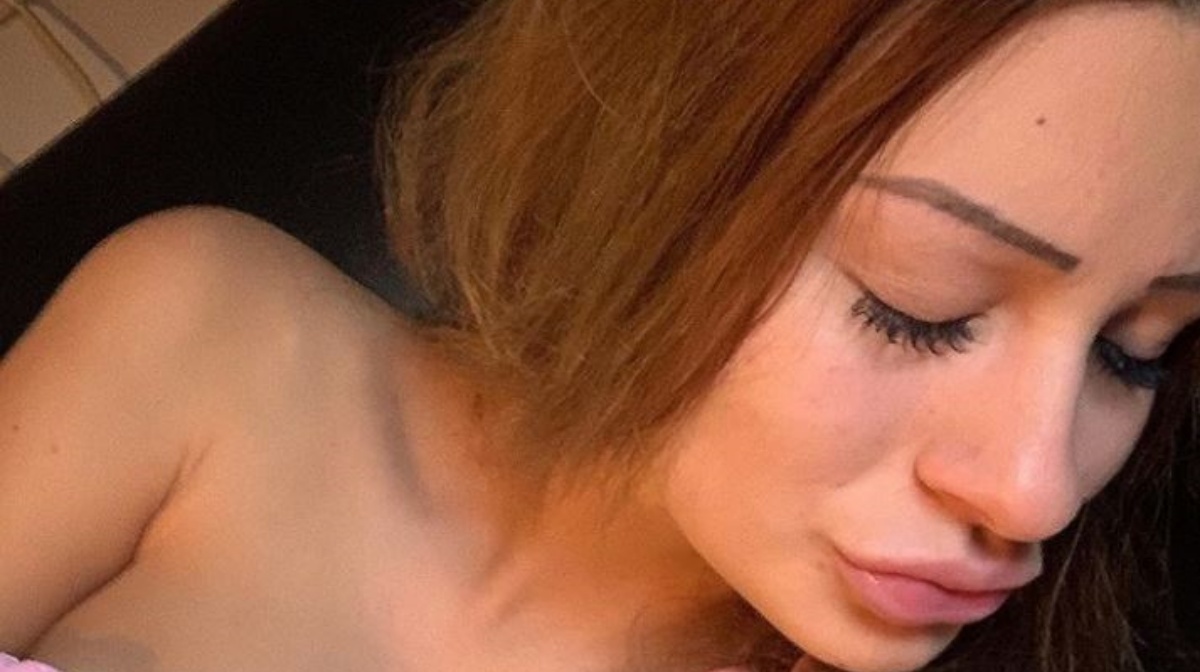 Nakon tračeva o porniću, Kristina se zaigrala na štandu s mandarinama