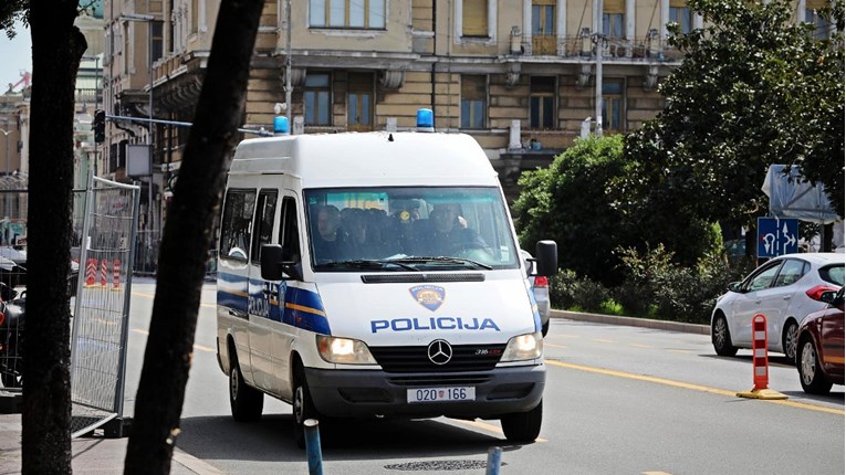 Sukobila se dva policajca na javnom događaju u okolici Rijeke