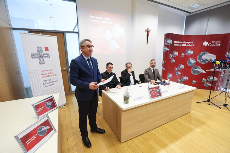 Promjena na čelu Caritasa. Biskupi se okrenuli protiv dosadašnjeg ravnatelja?