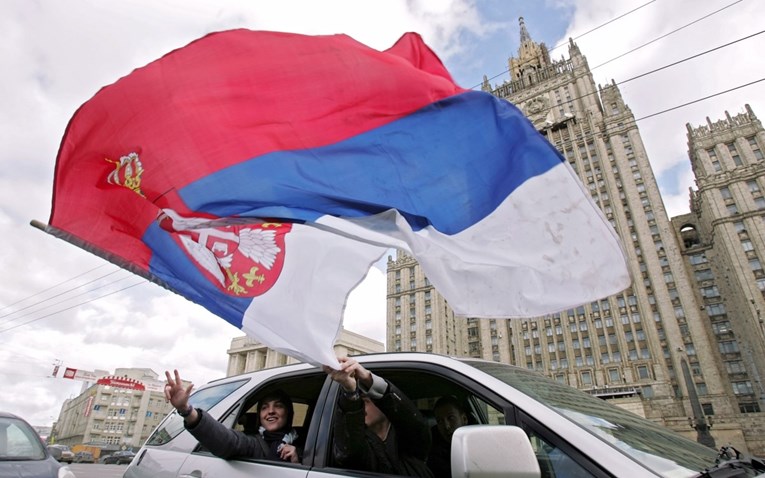 Što povezuje Rusiju i Srbiju? Patologija ponižene braće