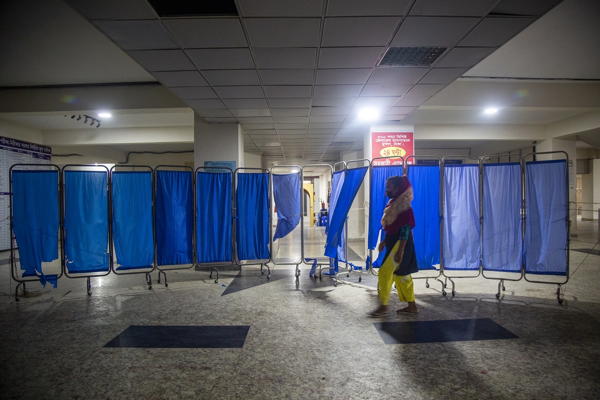 U Bangladešu uhićen vlasnik bolnice zbog tisuća lažnih testova na koronavirus