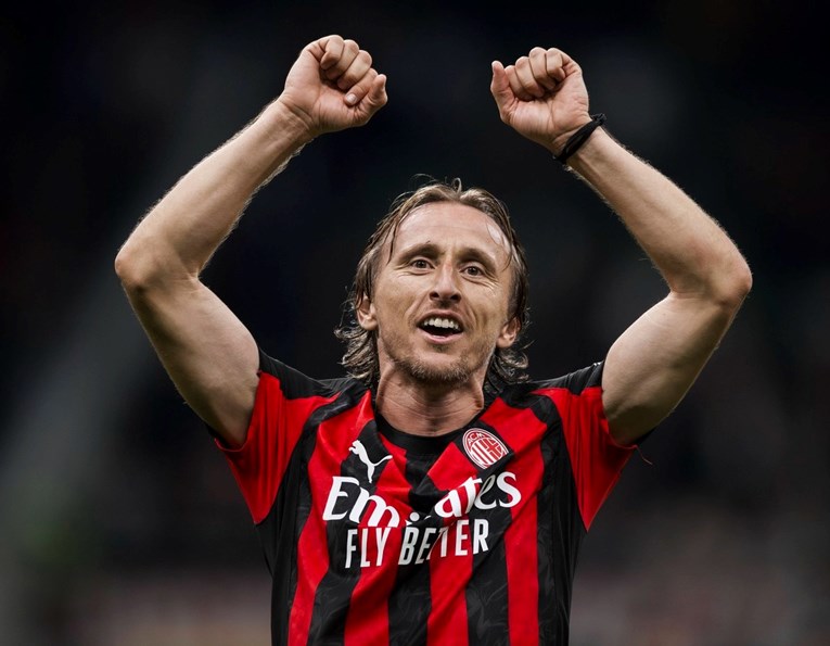 Modrić dobio prestižnu nagradu "Legenda". Gazzetta: Bezvremenska klasa