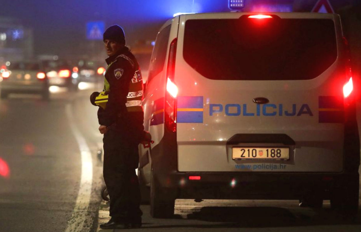 Motociklist sletio s ceste u Istri, umro od teških ozljeda