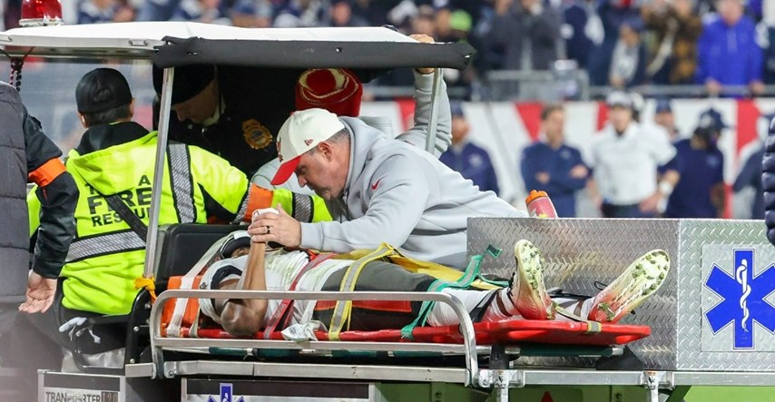 Još jedna teška ozljeda u NFL-u. Bradyjev suigrač nije mogao ustati nakon sudara