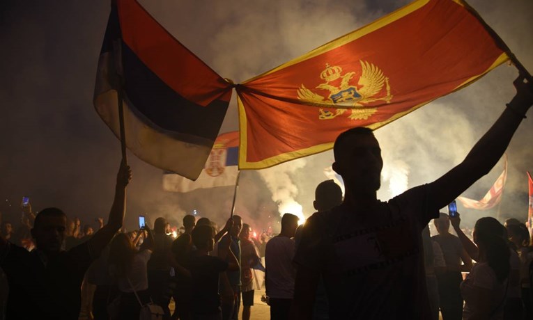 Nižu se reakcije nakon što su Bošnjacima u Crnoj Gori napisali: Turci, selite se