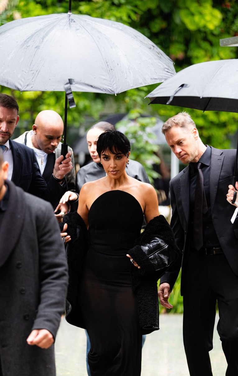 Kim Kardashian pokazala novu frizuru, ljudi: "Kris Jenner, što radiš ovdje?"