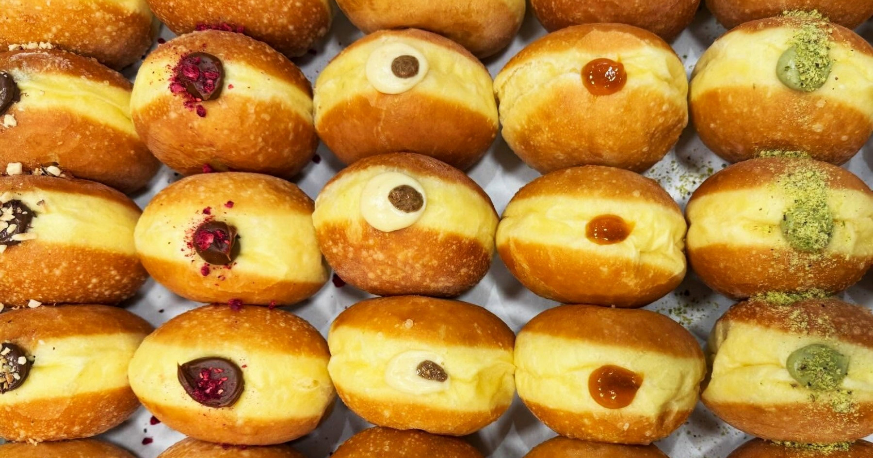 Krenula je sezona krafni u Zagrebu, evo gdje ih možete kupiti i koliko koštaju