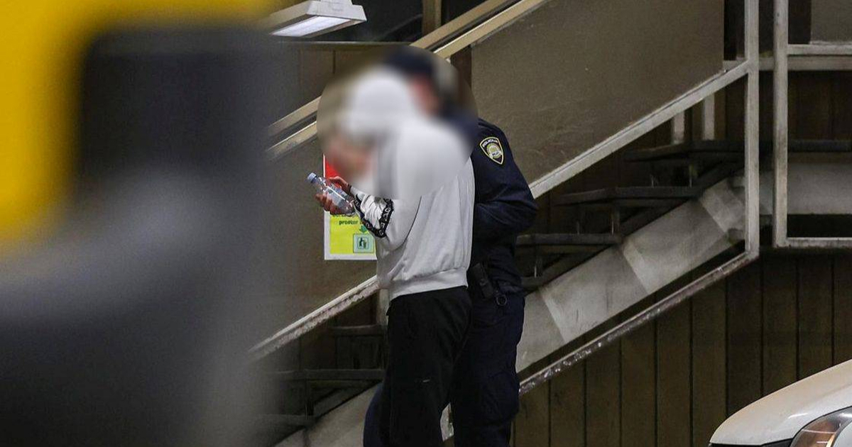 Uhićen 16-godišnjak, učenica ga optužila za silovanje tijekom prakse
