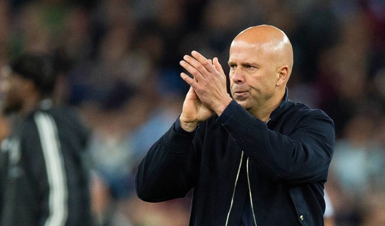 Arne Slot više nije trener Liverpoola