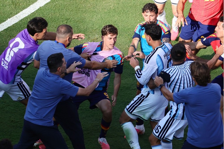 The Telegraph: Nogomet - Kriminalci 1:0 