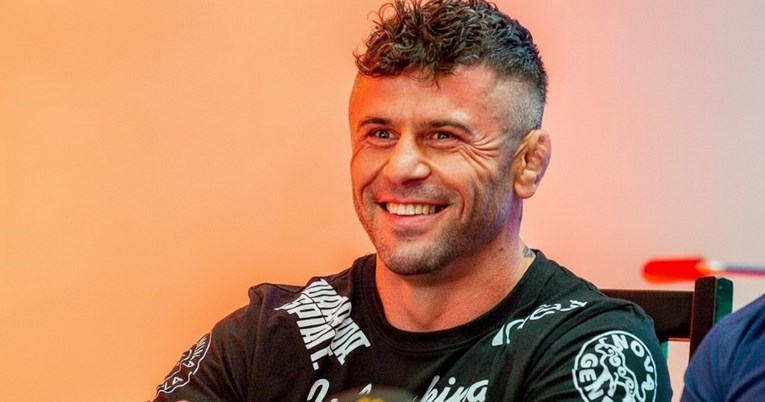 Hrvatska MMA legenda nokautirala "Kralja Njemačke" u Kölnu pred 20.000 ljudi