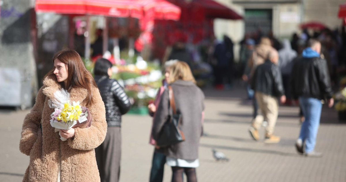 Ovako jutros izgleda centar Zagreba, ugodne temperature izmamile ljude u grad