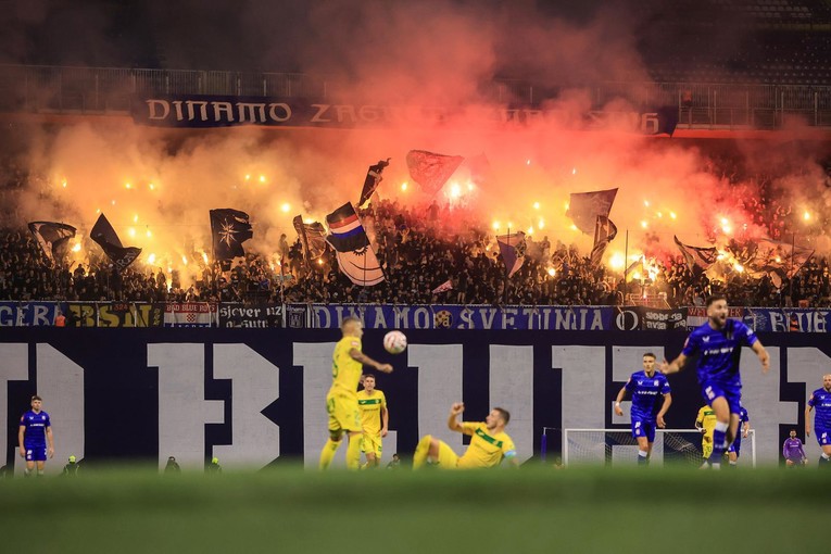 Pogledajte noćnu objavu Dinama uoči utakmice sezone
