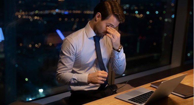 Ova vježba od 20 sekundi spašava oči nakon cijelog dana pred ekranom