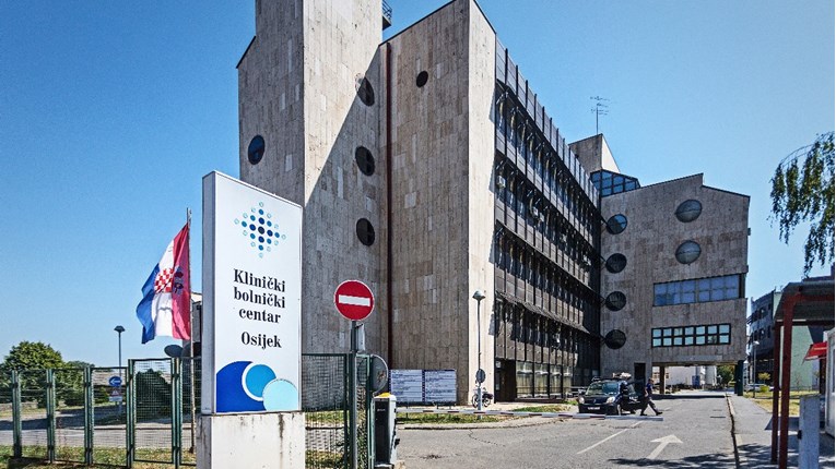 KBC Osijek zabranio posjete pacijentima zbog većeg broja respiratornih bolesti