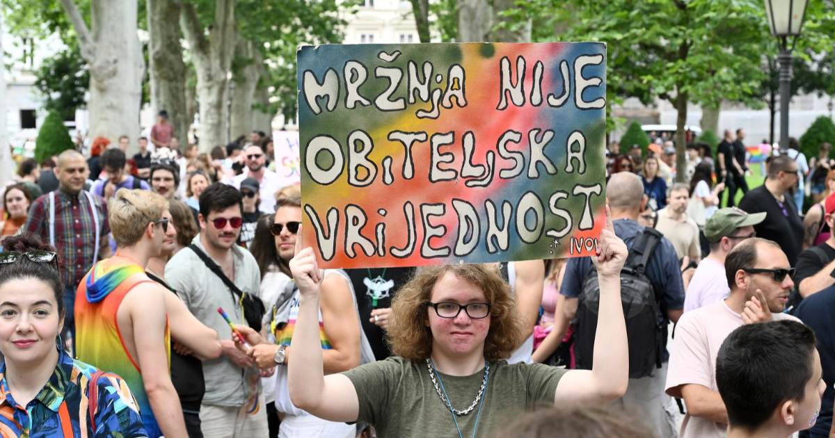 Na Zagreb Prideu jedan transparent posebno je privukao pažnju