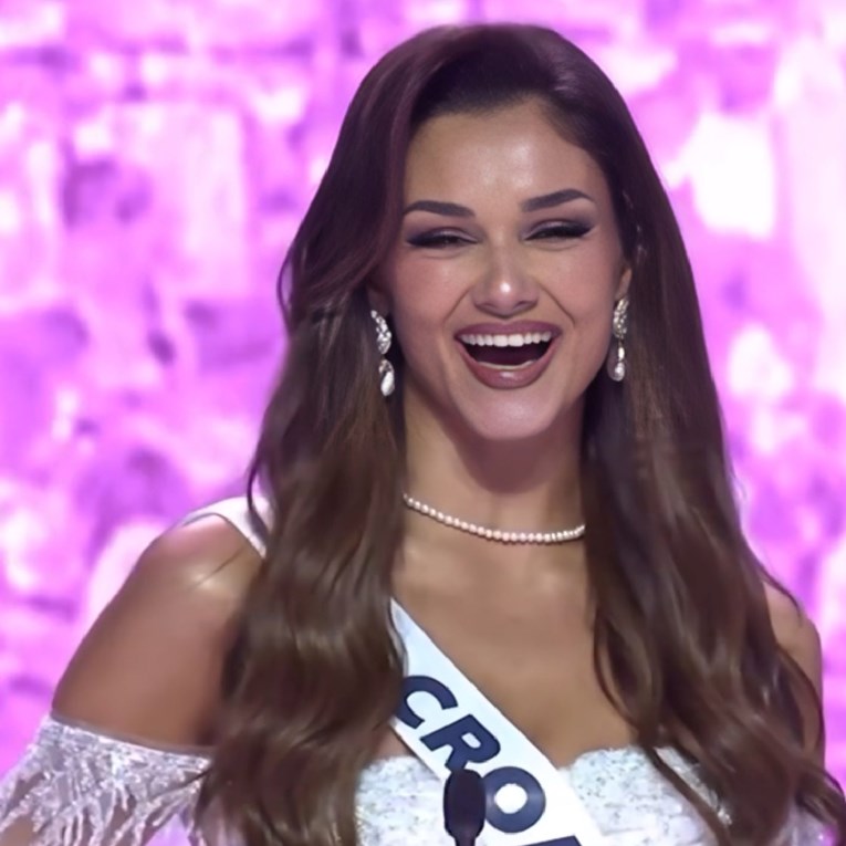 Laura Gnjatović predstavila se na otvaranju izbora za Miss, zasuli je komentarima