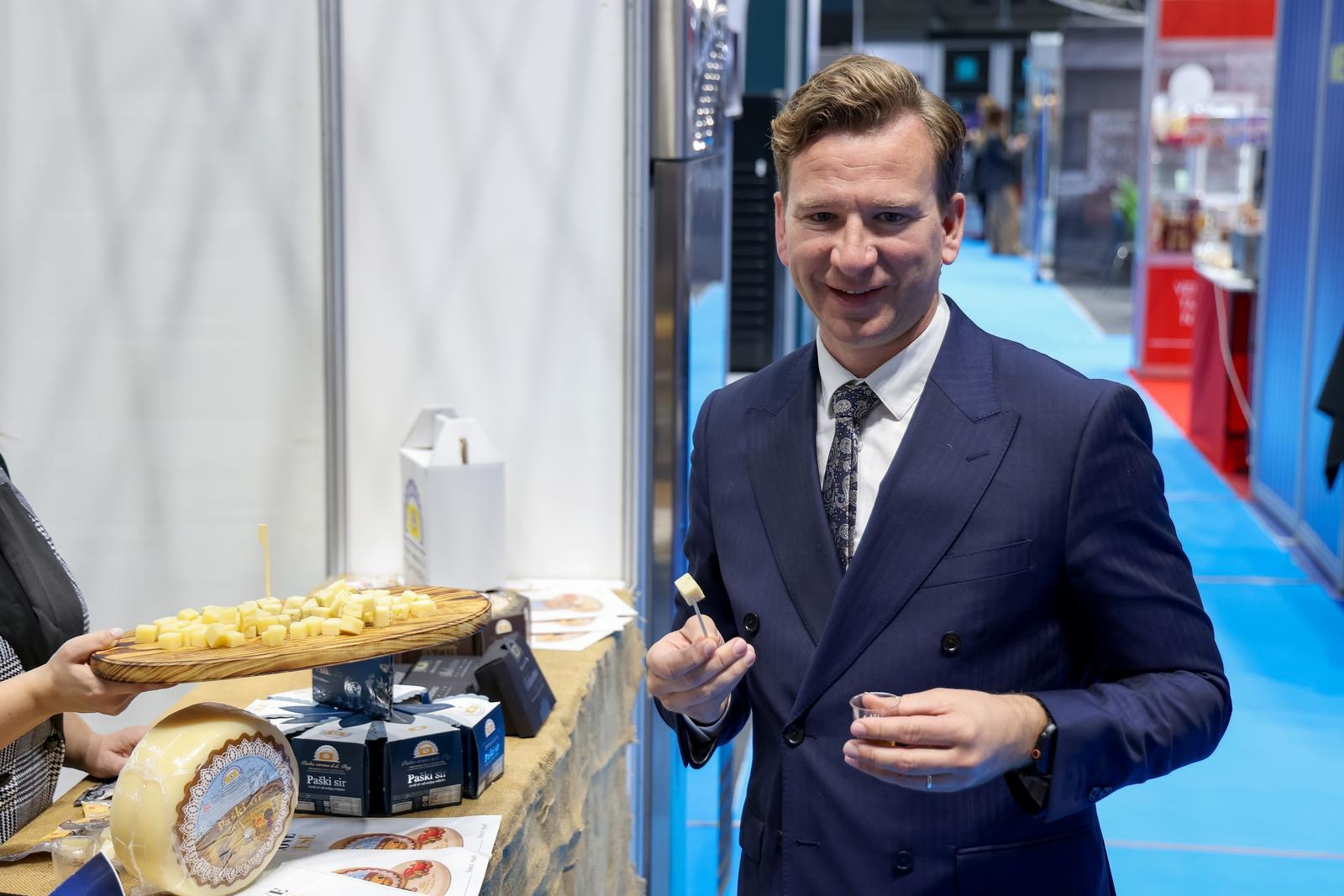 HDZ-ov zadarski župan: Darovat ćemo zemljišta vrijedna gotovo 3,8 milijuna eura