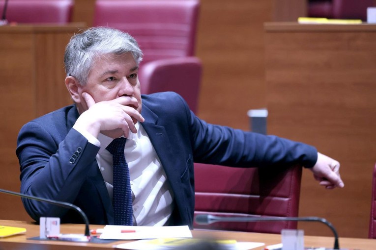 SDP-ovac: Sve to što se sagradilo EU fondovima sada ide na troškove građana