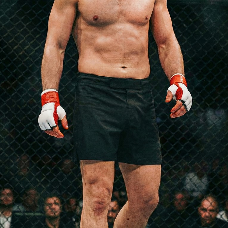 Uhićen hrvatski MMA borac. Prijavljen je zbog obiteljskog nasilja. Doznajemo detalje