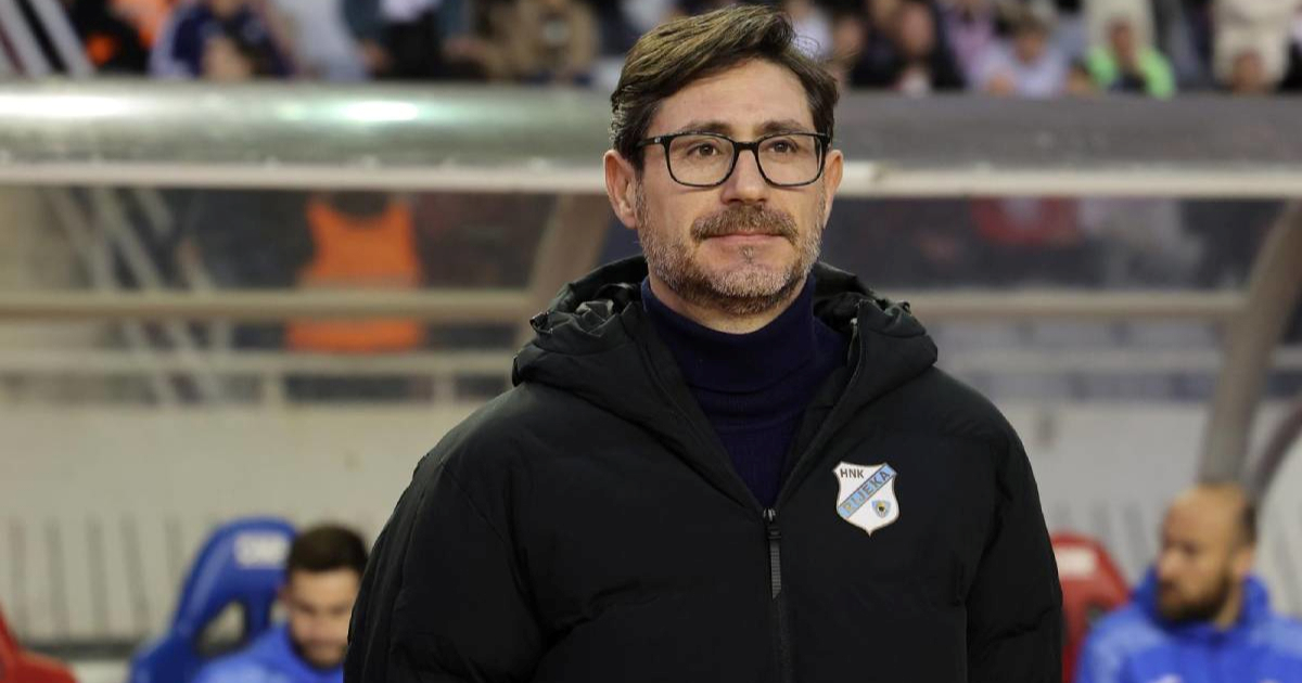 Trener Rijeke Victor Sanchez izlazi iz bolnice