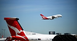 Australska aviokompanija od putnika će tražiti da se cijepe protiv koronavirusa