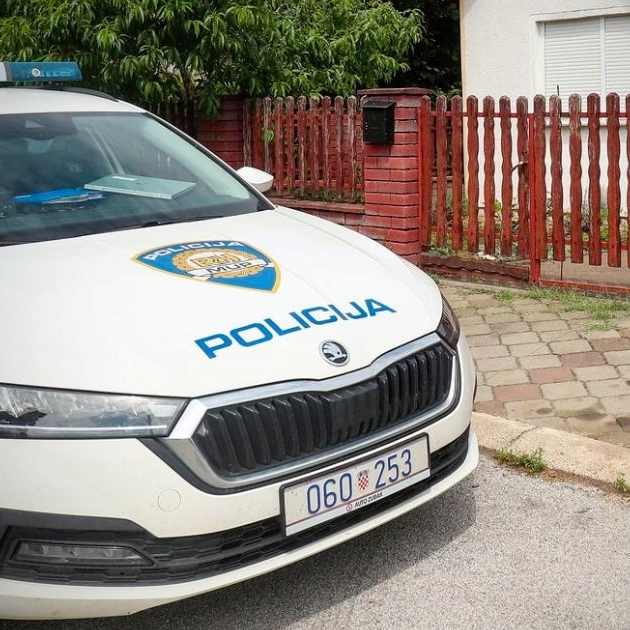 Dijete kod Koprivnice nožem izbolo starijeg brata. Teško je ozlijeđen