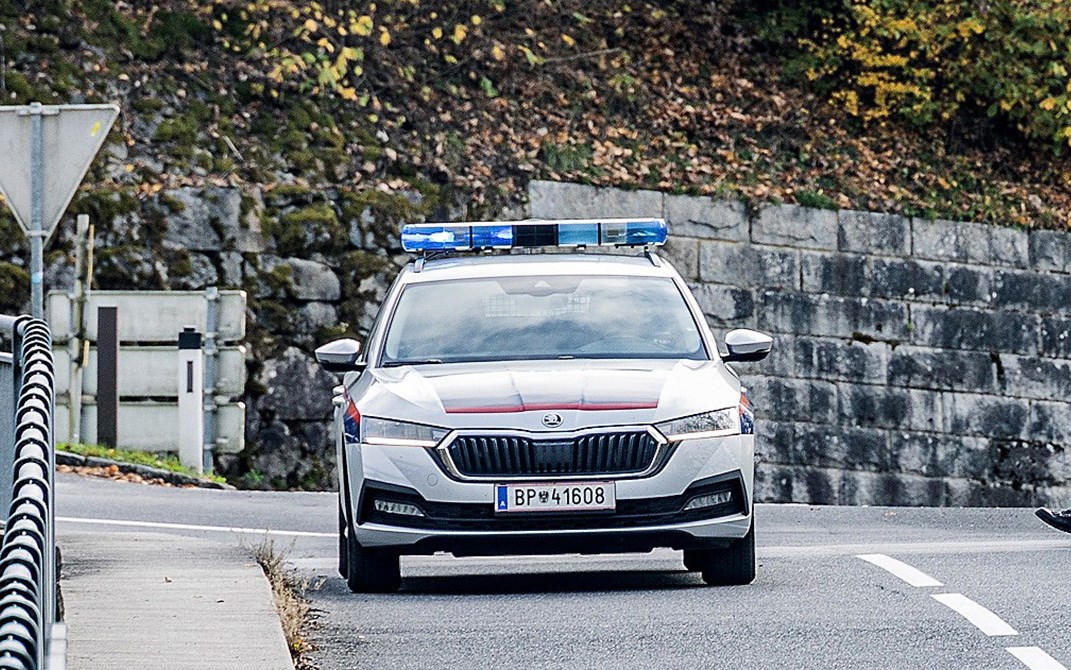 Austrijski policajac odavao lokacije radara u WhatsApp grupi